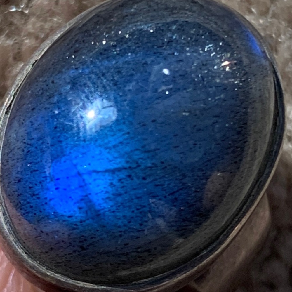 Mesmerizing Labradorite & Silver Ring - image 1